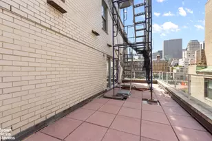 650 Park Ave, New York City, NY 10065 - Photo 8