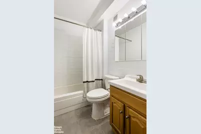 350 W 14th Street #5A, New York City, NY 10014 - Photo 10