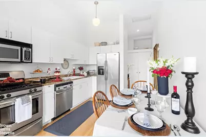 175 E Broadway #4A, New York City, NY 10002 - Photo 4