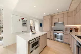 138 E 50th St, New York City, NY 10022 - Photo 1