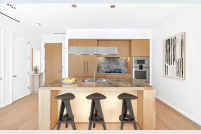 30 Front Street #15D, New York City, NY 11201 - Photo 2