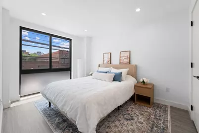 46-40 Vernon Boulevard #2A, New York City, NY 11101 - Photo 2