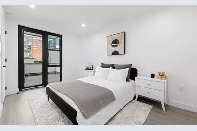 46-40 Vernon Boulevard #2B, New York City, NY 11101 - Photo 12