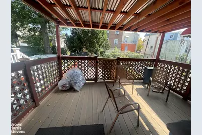 2524 Radcliff Avenue, New York City, NY 10469 - Photo 14