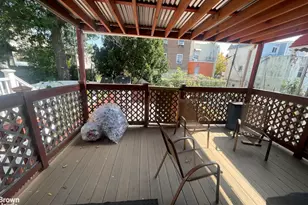 2524 Radcliff Ave, New York City, NY 10469 - Photo 14