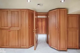 1068 82nd St, New York City, NY 11228 - Photo 18