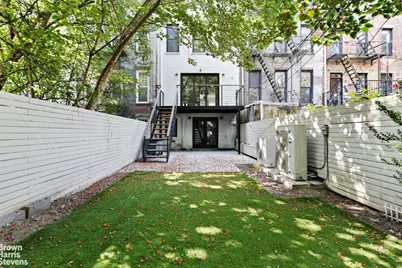 165 Pulaski Street, New York City, NY 11206 - Photo 8