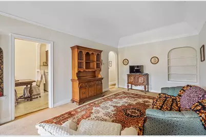 53-31 37th Road, New York City, NY 11377 - Photo 4