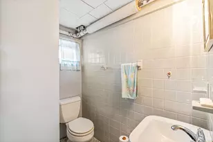 53-31 37th Rd, New York City, NY 11377 - Photo 10