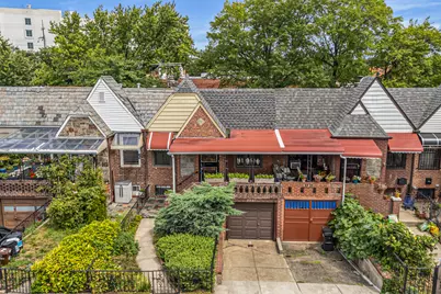 53-31 37th Road, New York City, NY 11377 - Photo 16