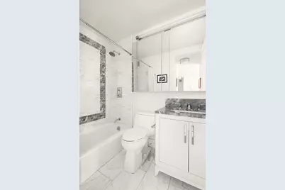 200 E 94th Street #812, New York City, NY 10128 - Photo 6