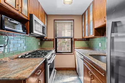 301 E 62nd Street #3G, New York City, NY 10065 - Photo 6