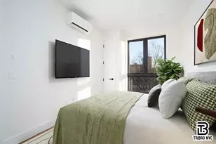 215 S 4th St, New York City, NY 11211 - Photo 6