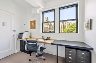 25 E 9th St, New York City, NY 10003 - Photo 18