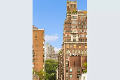 188 E 70th Street #10D, New York City, NY 10021 - Photo 2