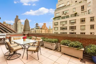 188 E 70th Street #10D, New York City, NY 10021 - Photo 2