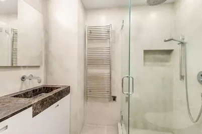 188 E 70th Street #10D, New York City, NY 10021 - Photo 8