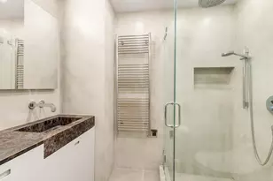 188 E 70th St, New York City, NY 10021 - Photo 8