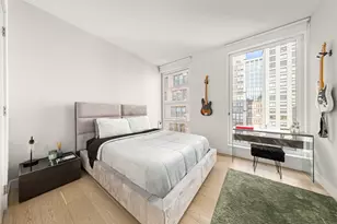 215 W 28th St, New York City, NY 10001 - Photo 6