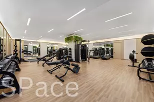 215 W 28th St, New York, NY 10001 - Photo 12