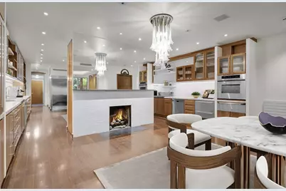 247 Central Park W, New York City, NY 10024 - Photo 8