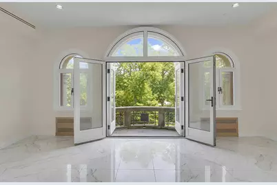 247 Central Park W, New York City, NY 10024 - Photo 1