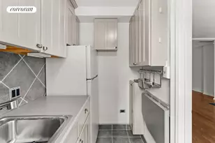 140 E 28th St, New York City, NY 10016 - Photo 4