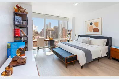 247 W 46th Street #3104, New York City, NY 10036 - Photo 12