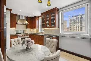 290 West End Ave, New York City, NY 10023 - Photo 4