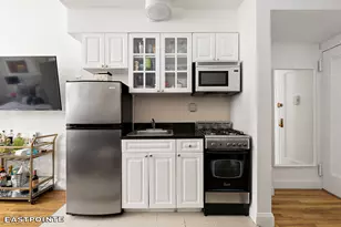 145 Sullivan St, New York City, NY 10012 - Photo 2