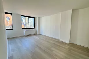 377 Rector Pl, New York City, NY 10280 - Photo 4
