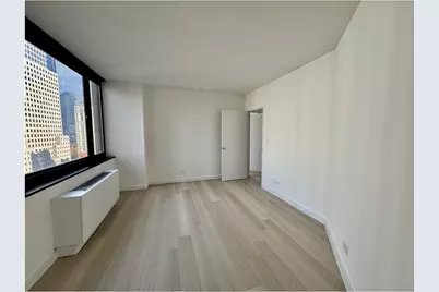 377 Rector Place #17D, New York City, NY 10280 - Photo 4