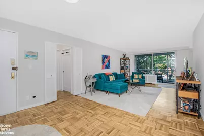 3333 Henry Hudson Parkway #2R, New York City, NY 10463 - Photo 1