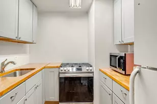 333 Pearl St, New York City, NY 10038 - Photo 6