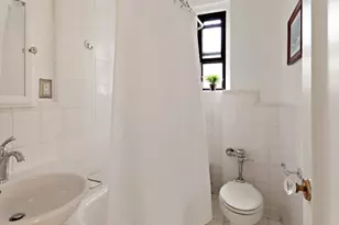 136 E 36th St, New York City, NY 10016 - Photo 6