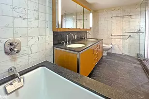 100 W 58th St, New York City, NY 10019 - Photo 8