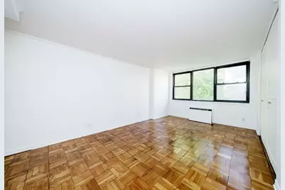 420 E 51st Street #4C, New York City, NY 10022 - Photo 4