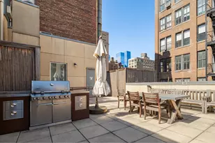 159 W 24th St, New York City, NY 10011 - Photo 12