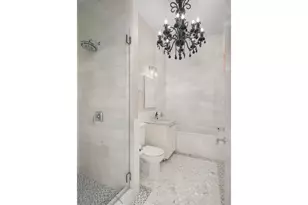 159 W 24 St, New York City, NY 10011 - Photo 18