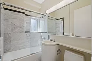 200 E 32nd St, New York City, NY 10016 - Photo 14