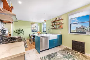 425 E 26th St, New York City, NY 11226 - Photo 2