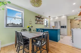 425 E 26th St, New York City, NY 11226 - Photo 4