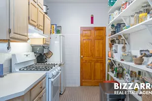 135 W 89th St, New York City, NY 10024 - Photo 2