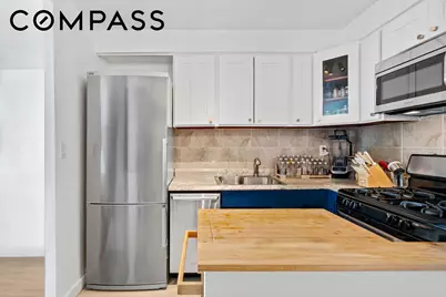 1655 Flatbush Avenue #A1401, New York City, NY 11210 - Photo 6