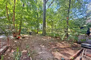 614 St Johns Pl, New York City, NY 11238 - Photo 22