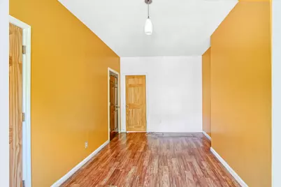 614 St Johns Place, New York City, NY 11238 - Photo 8