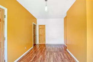 614 St Johns Pl, New York City, NY 11238 - Photo 8