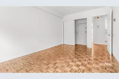 122 Prospect Park SW #3, New York City, NY 11218 - Photo 8