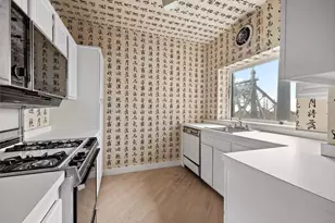 425 E 58th St, New York City, NY 10022 - Photo 4