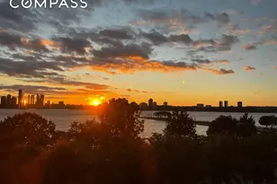 376 West St, New York City, NY 10014 - Photo 10